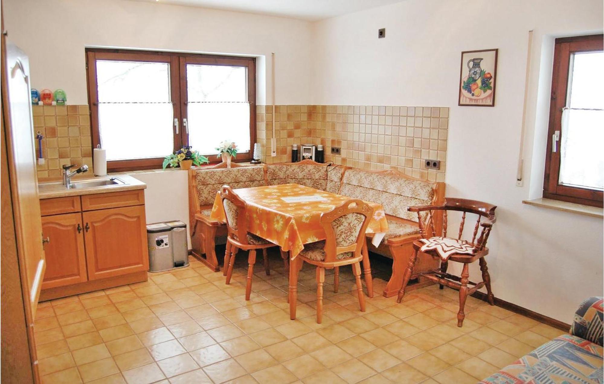 2 Bedroom Awesome Apartment In Welschensteinach Eksteriør billede